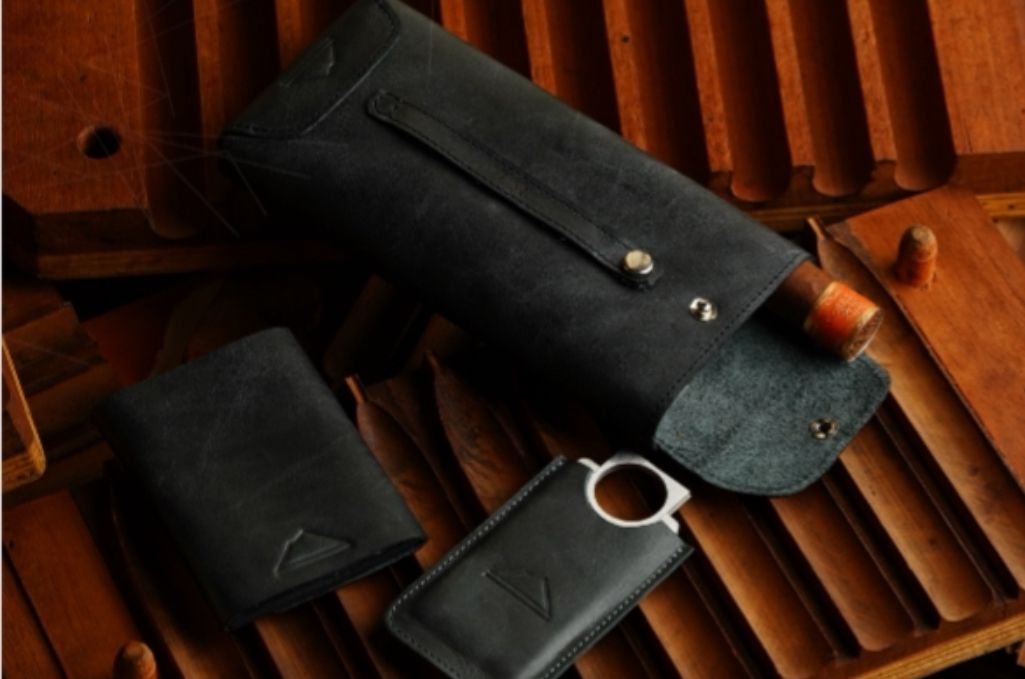 Cigar cases
