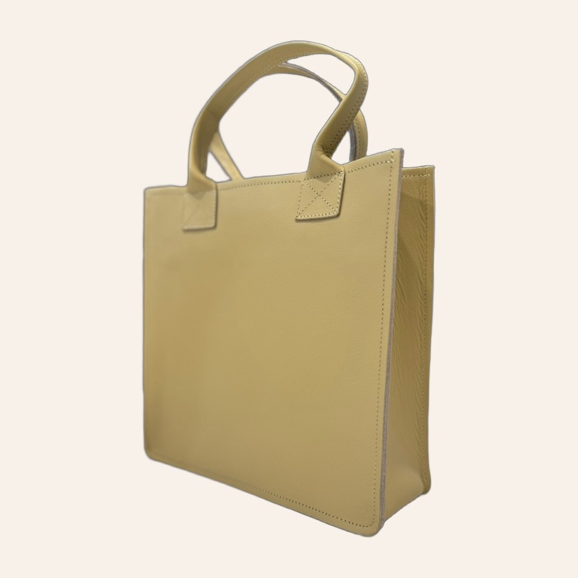 America Handbag (Full Grain Leather) — Cream