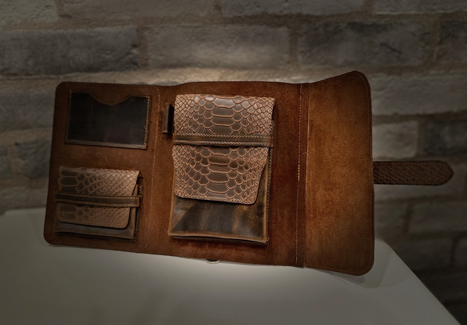 Ernesto Cigar Case interior